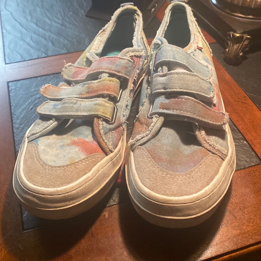 Size 7 Blowfish sneakers